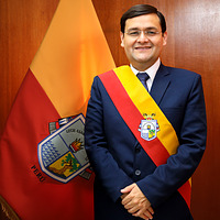 JORGE LUIS PÉREZ FLORES